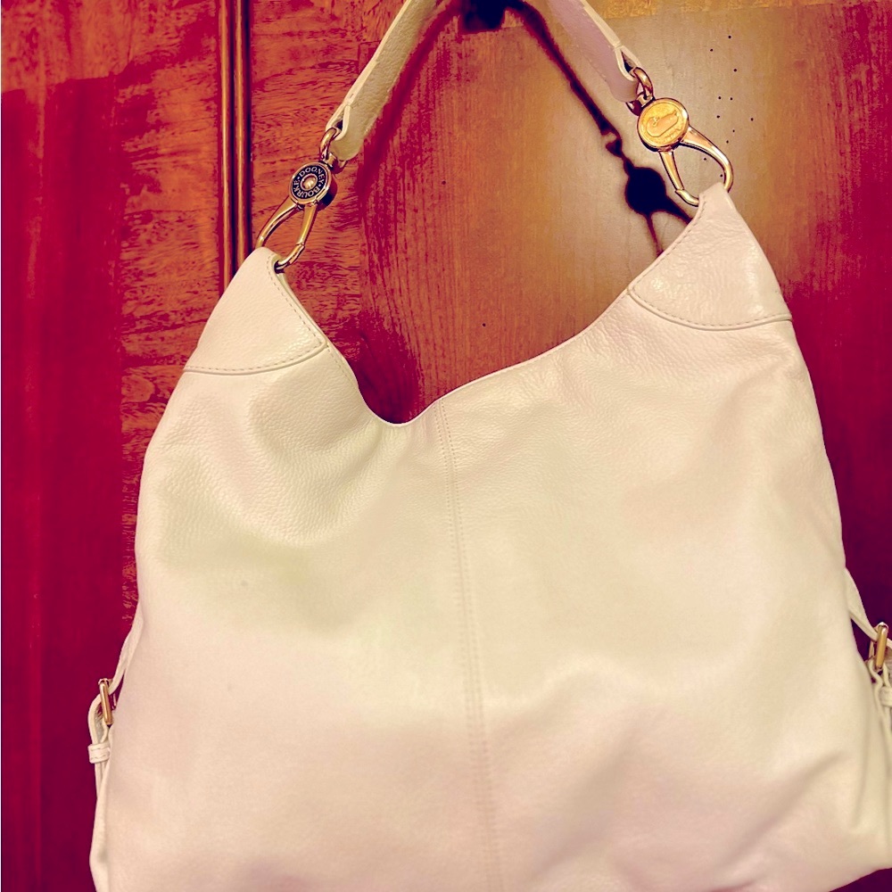 ✔️Dooney Large Leather Sack, Ecru, GUC